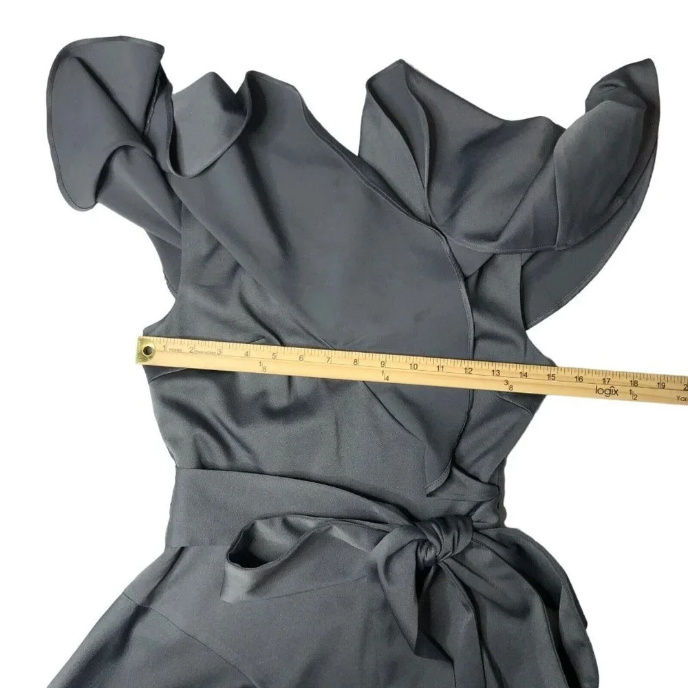 Elliatt NWT‎ Grey Silver Haven Mini Dress Size XS Tie Bow Waist